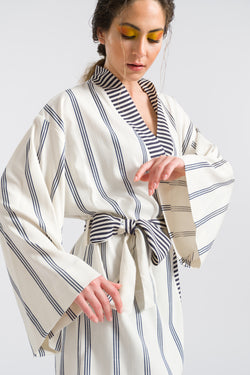 Çizgili Keten Kısa Kimono